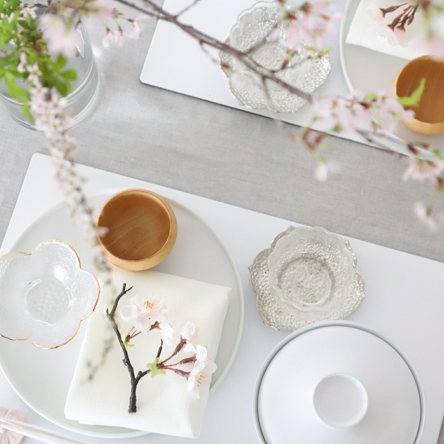 フラワーシルバー茶たくトレー 10cm｜M苦楽園｜おしゃれな食器通販サイト