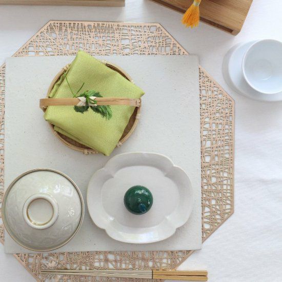 美濃焼 金縁花菱 蓋付き小煮物碗｜M苦楽園｜おしゃれな食器通販サイト