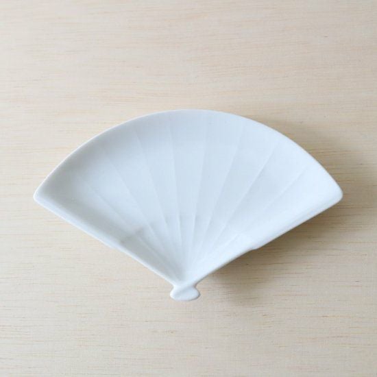 美濃焼　木箱入ギフトセット　小皿五個セット　白磁　miyama