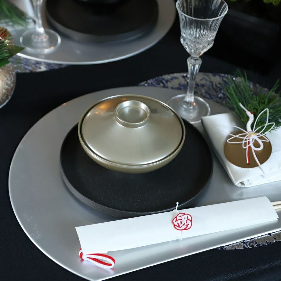 半月型 リバーシブルプレイスマット折敷膳｜M苦楽園｜おしゃれな食器
