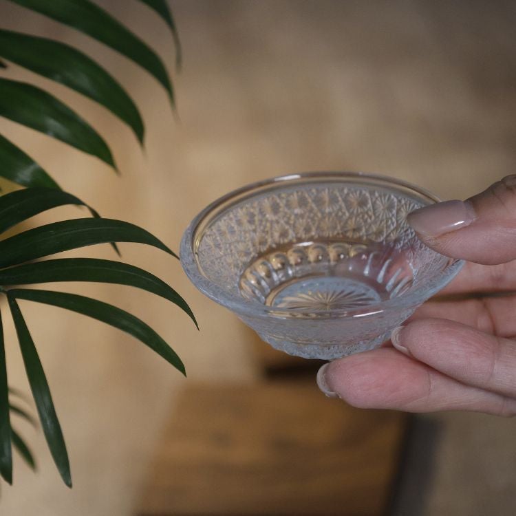 ガラス製カット硝子 香菊千代口ボウル小鉢7.2cm｜おしゃれな食器の通販