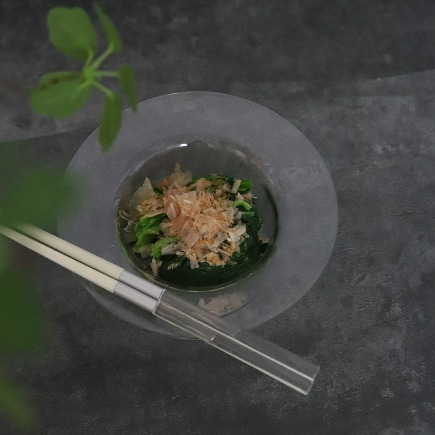 アクリル製 クリア箸 黒白 ジャポネ｜M苦楽園｜おしゃれな食器通販サイト