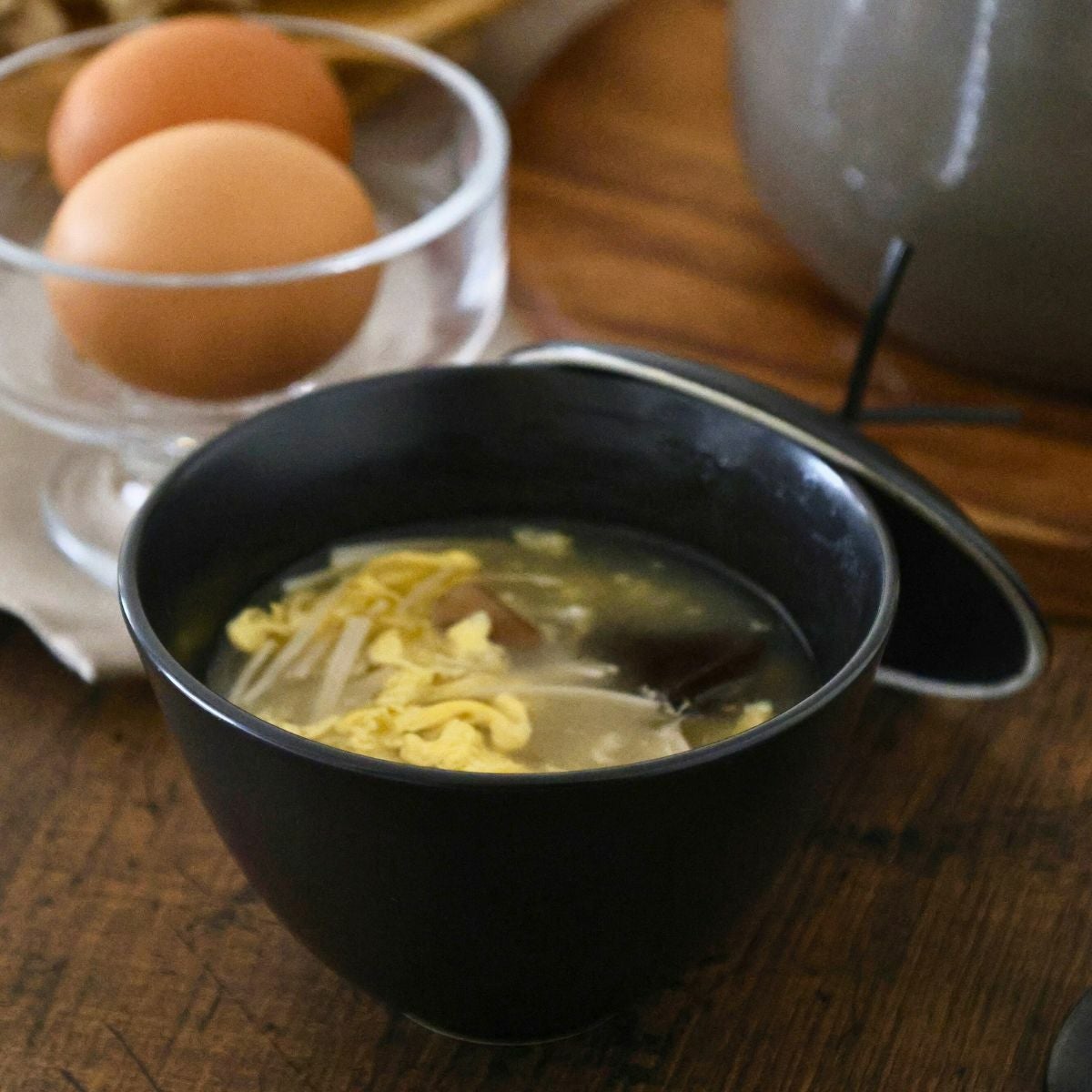 美濃焼 白黒 蓋付陶製ボウル茶碗｜M苦楽園｜おしゃれな食器通販サイト