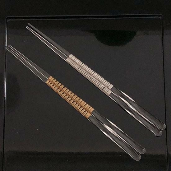 アクリル製　クリア箸　スパイラルシルバー　ゴールド