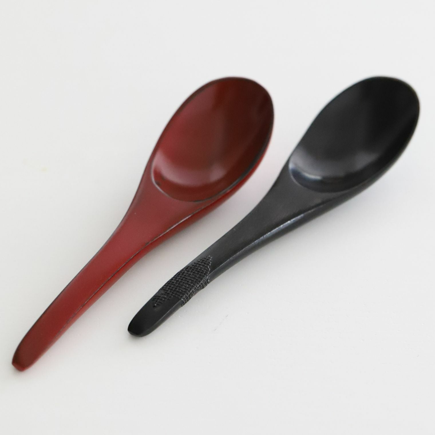 木製　漆器レンゲスプーン　赤黒　旧タイプ