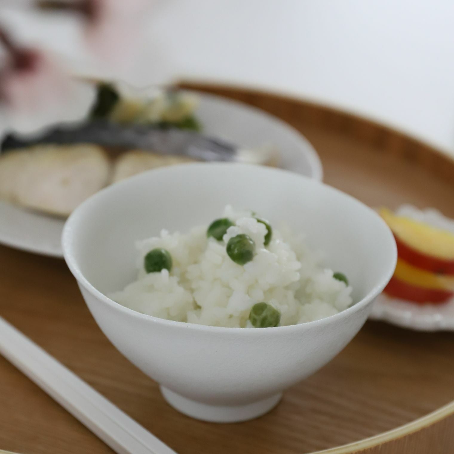 有田焼 白いお茶碗 スノー｜M苦楽園｜おしゃれな食器通販サイト
