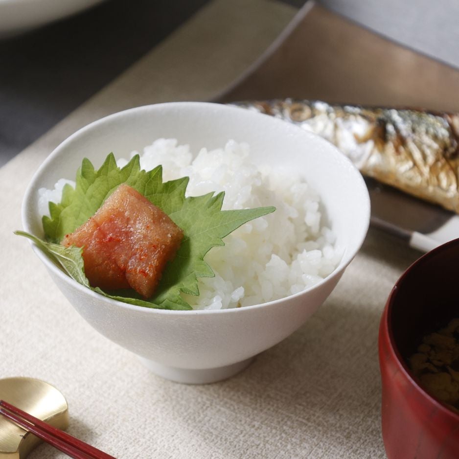 有田焼　白いお茶碗　飯碗　磁器　スノー　11.5cm
