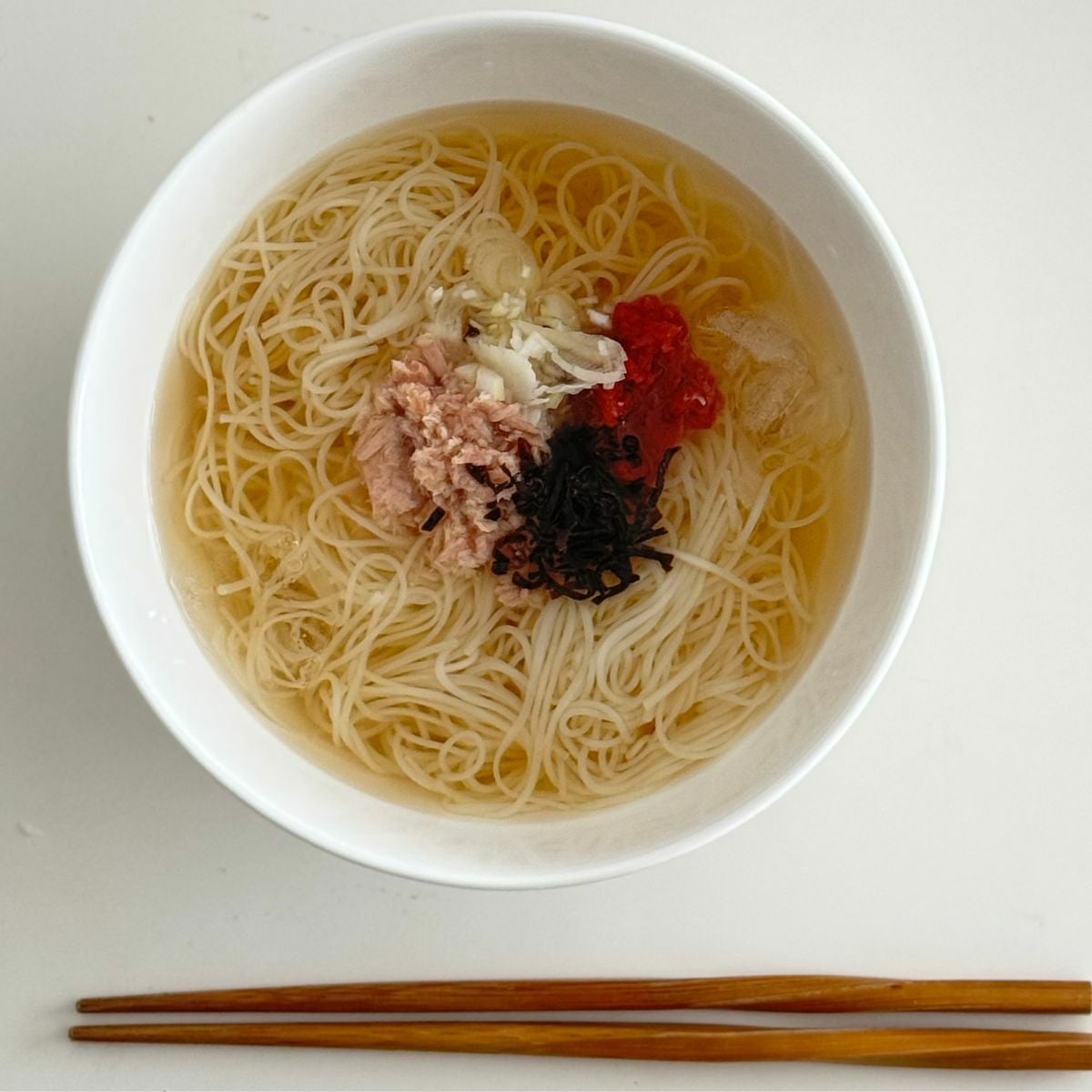 有田焼 スノー 丼/ボール 17cm｜おしゃれな食器M苦楽園｜
