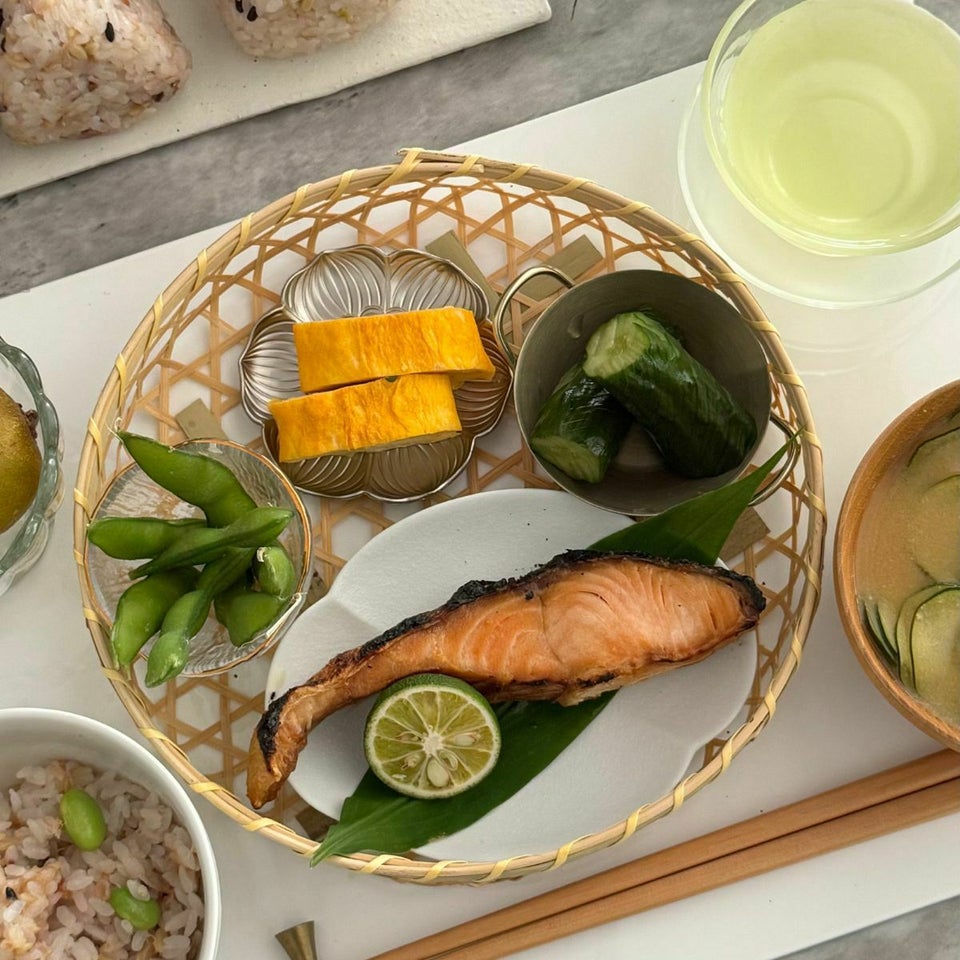 有田焼　白い楕円オーバル木甲皿　磁器　スノー　