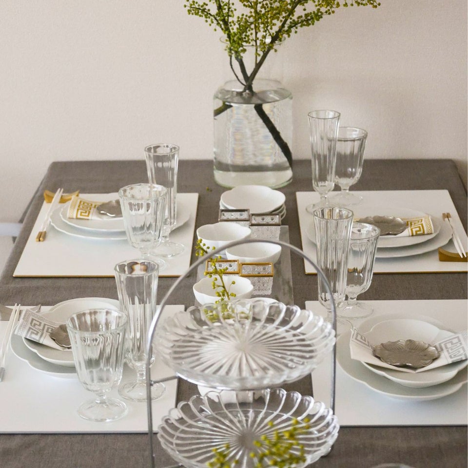 有田焼　白い楕円オーバル木甲皿　磁器　スノー　