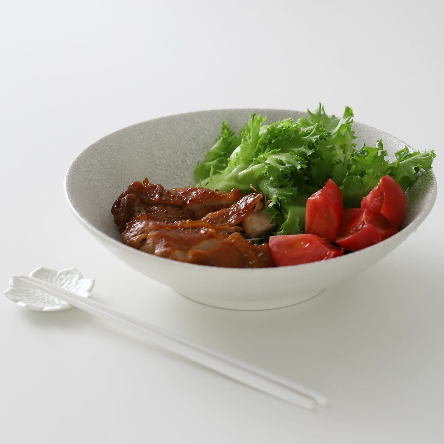 美濃焼　貫入ボウル　陶磁器　ホワイト24cm