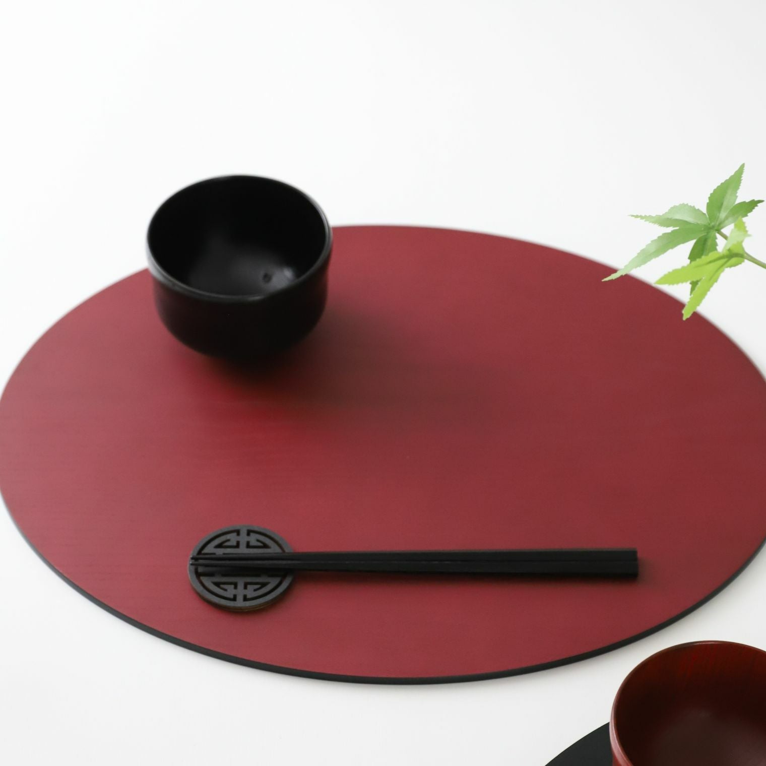 木製 オーバル 赤黒リバーシブル折敷膳42cm｜M苦楽園｜おしゃれな食器