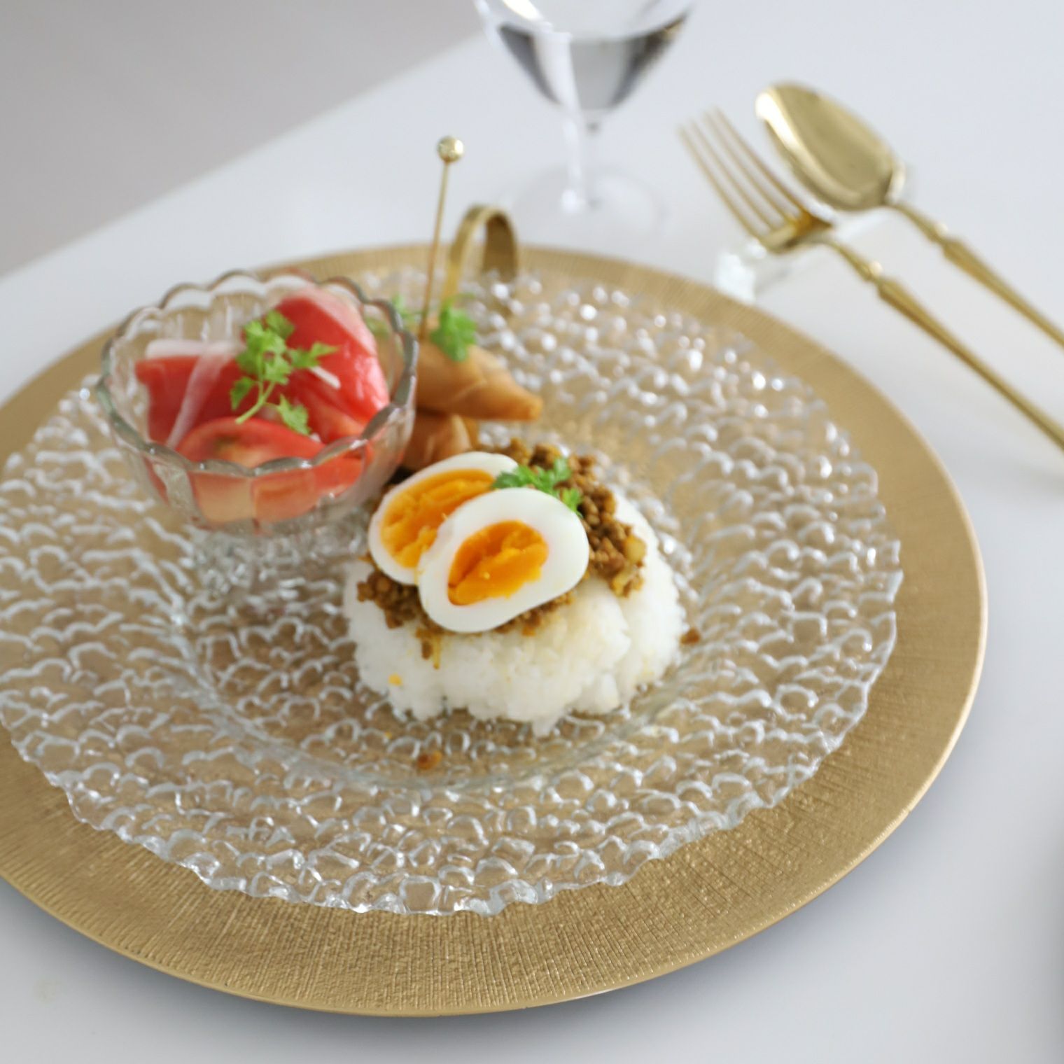チャージャーアンダープレート フラッシュ｜M苦楽園｜おしゃれな食器
