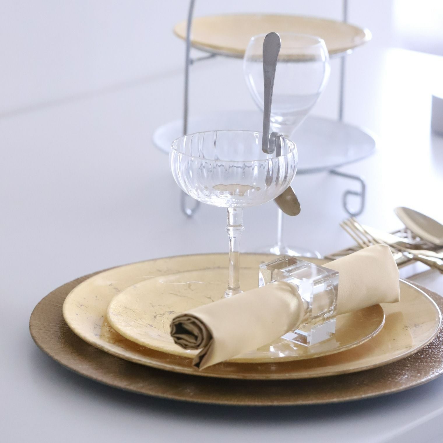 ガラス製金箔プレート皿オーブ｜大人おしゃれな食器やお皿の通販専門店