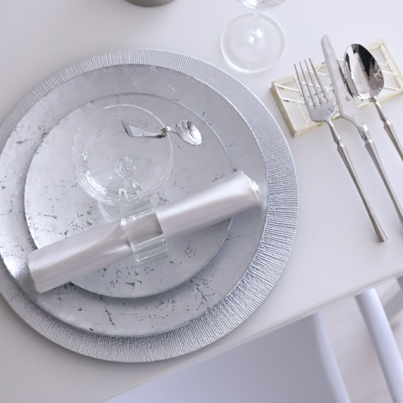 ガラス製 銀箔プレート皿 オーブ｜大人おしゃれな食器やお皿の通販専門