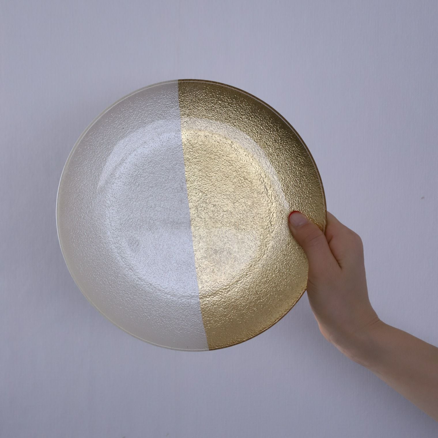 ガラス製 金白ガラスプレート皿 フィガーリ｜大人おしゃれな食器やお皿