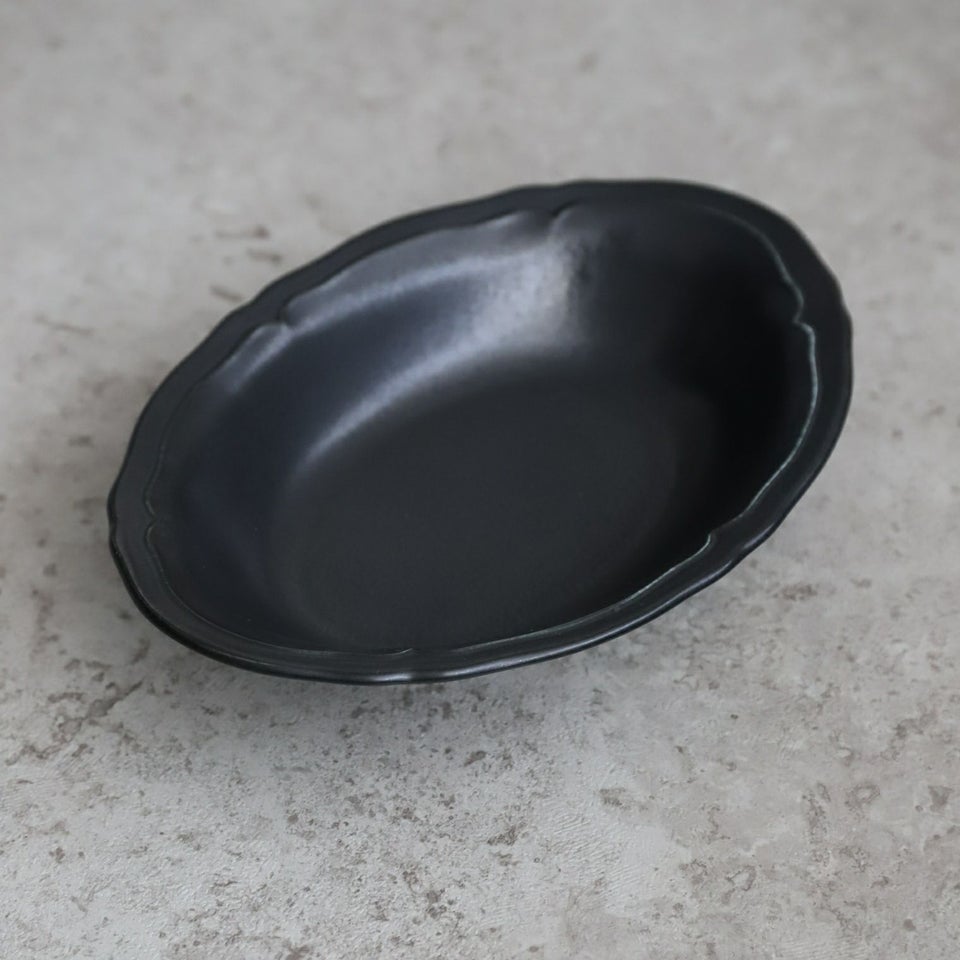 美濃焼　カレー・パスタオーバル皿　磁器　RINKA　23.6cm