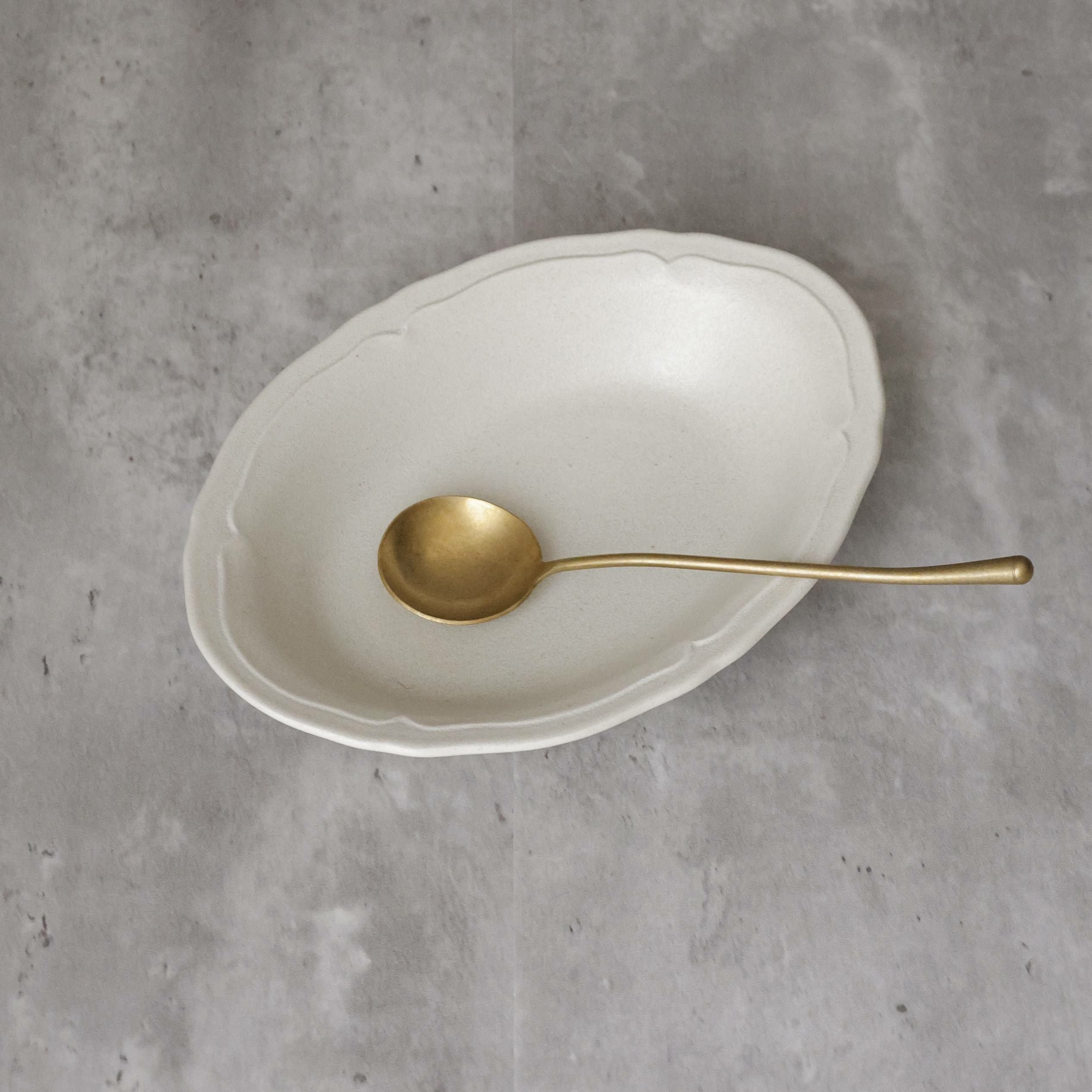 美濃焼　黒いカレー・パスタ皿　磁器　RINKA　23.6cm