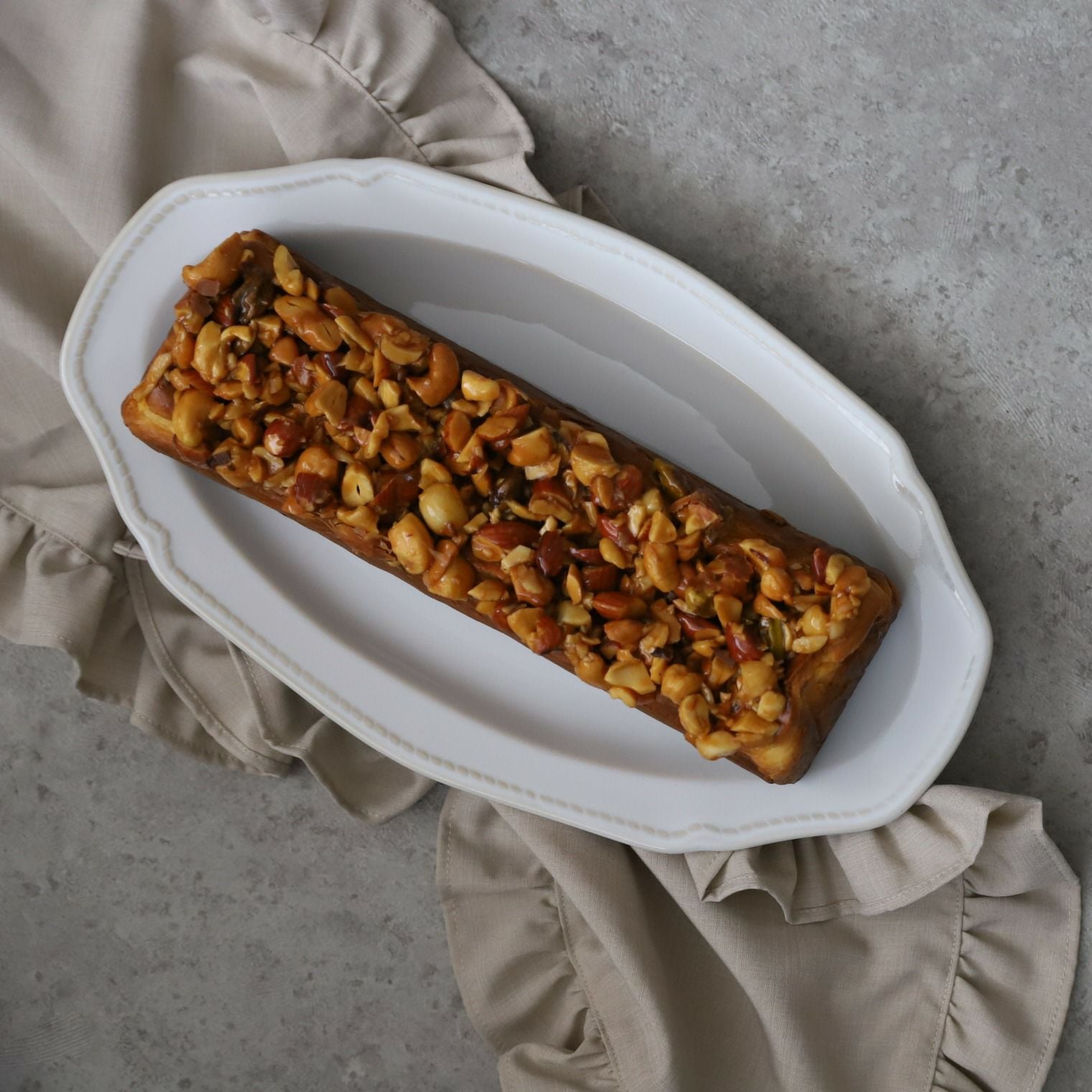 美濃焼オーバルロングプレート皿トレス30cm｜大人おしゃれな食器やお皿