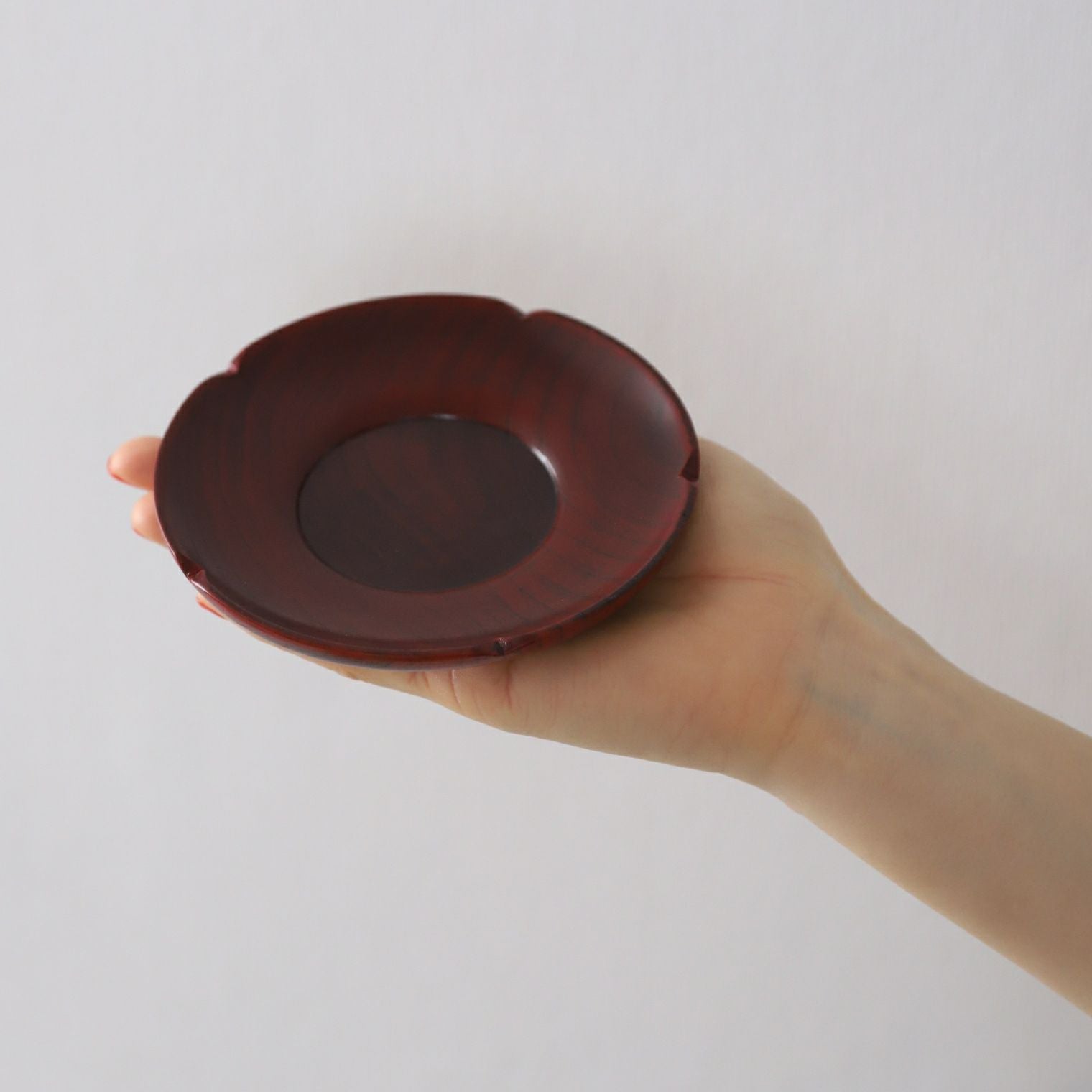 木製 漆器花型茶たく 12cm｜｜M苦楽園｜おしゃれな食器通販サイト