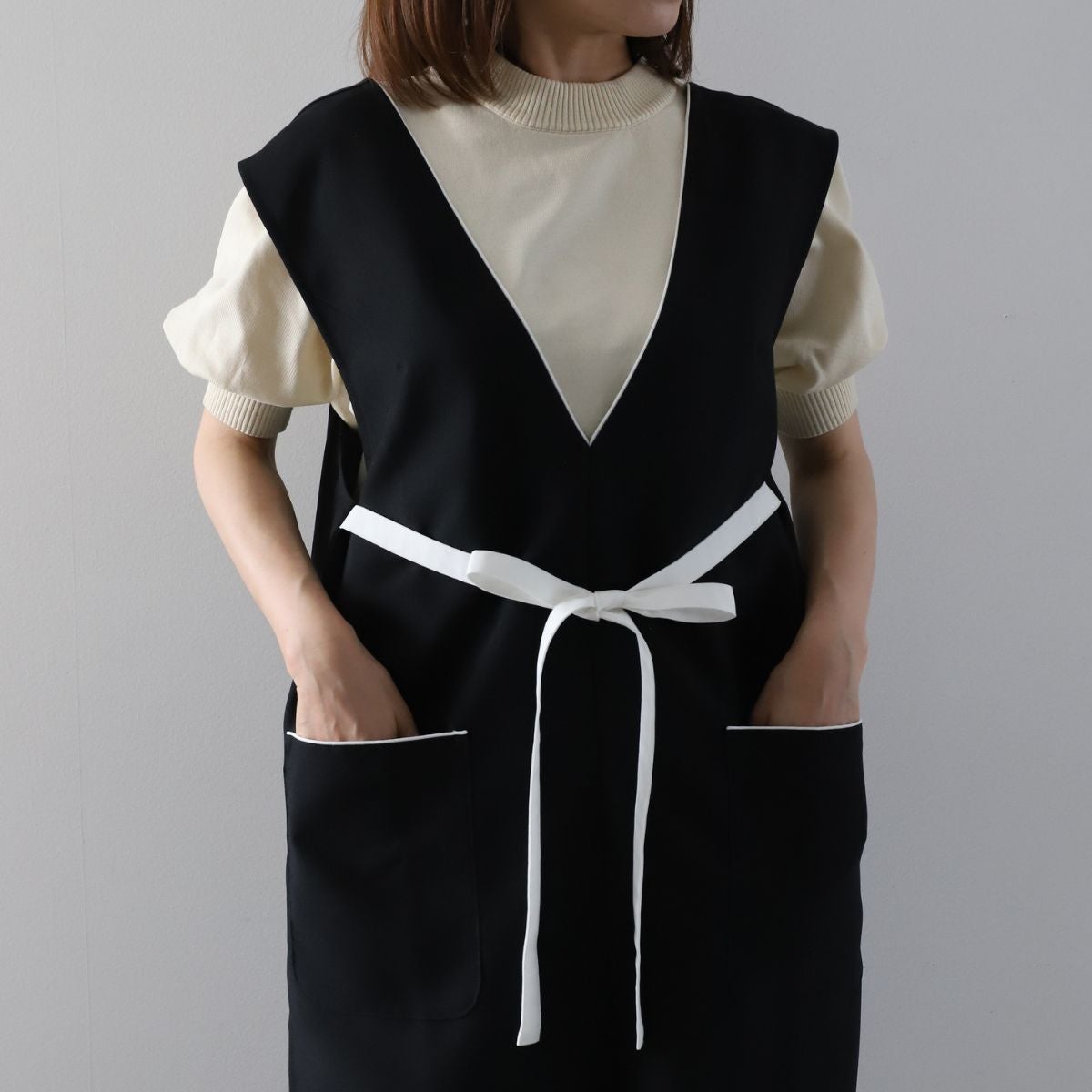 おしゃれエプロン　ワンピースエプロン　ブラック｜M苦楽園オリジナル｜