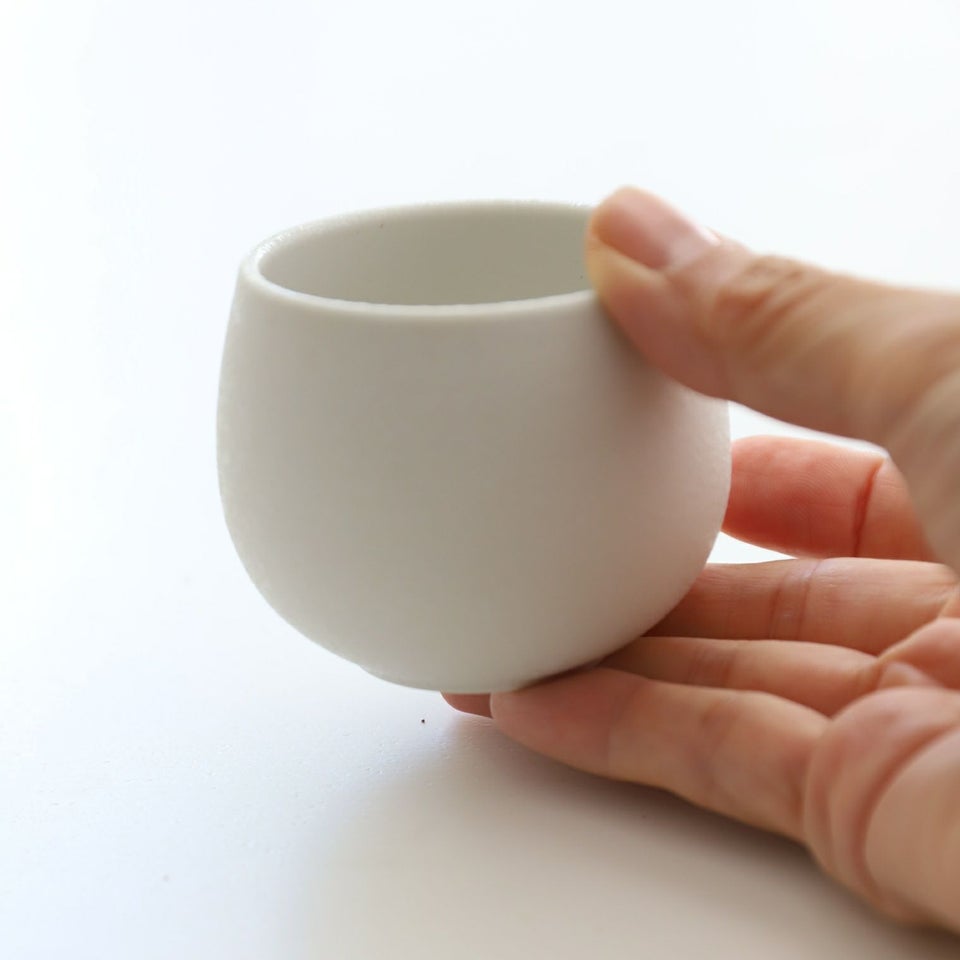 有田焼　白いバルーンボウル　磁器　スノー
