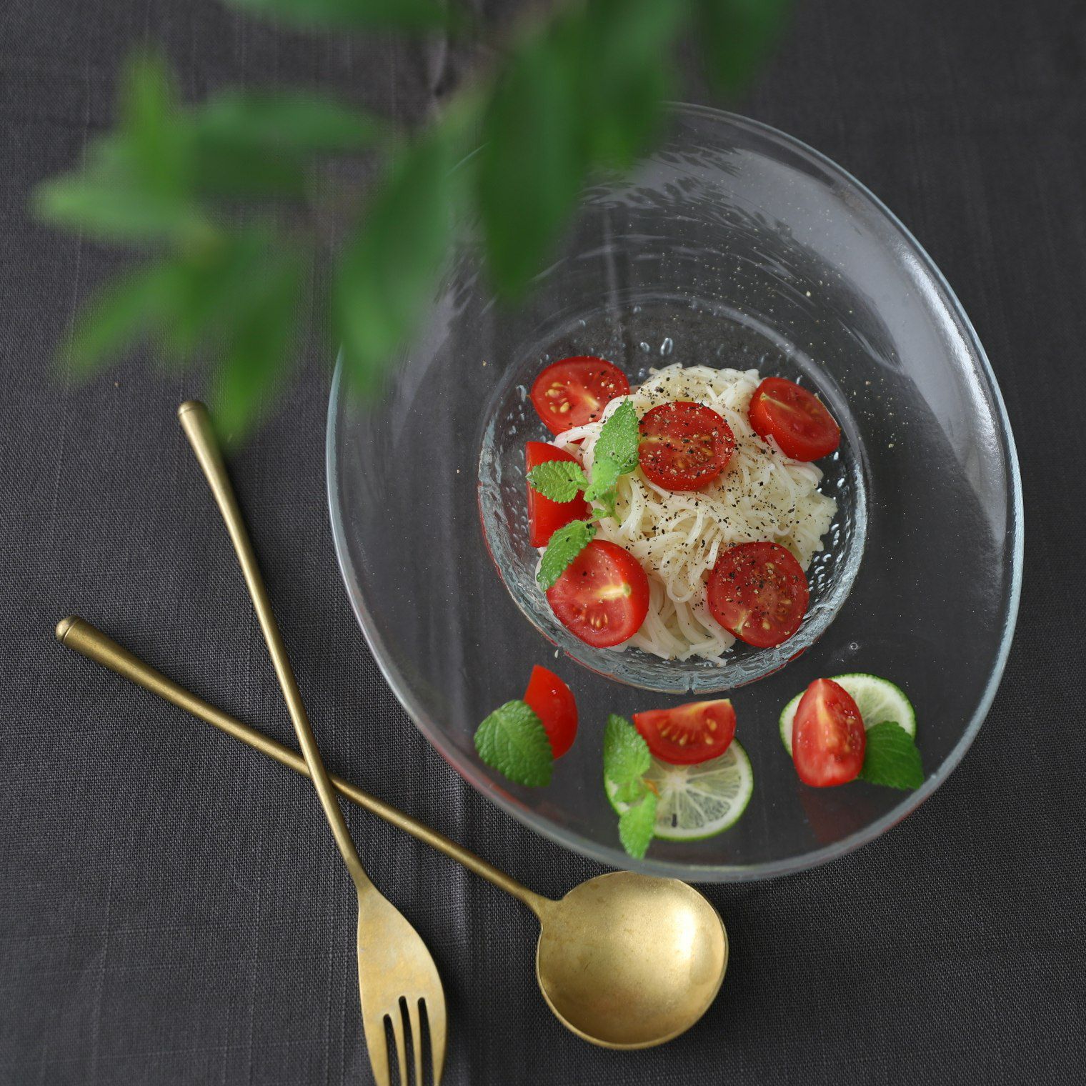 ガラス製 バブルハットパスタボウル 23cm｜M苦楽園｜おしゃれな食器