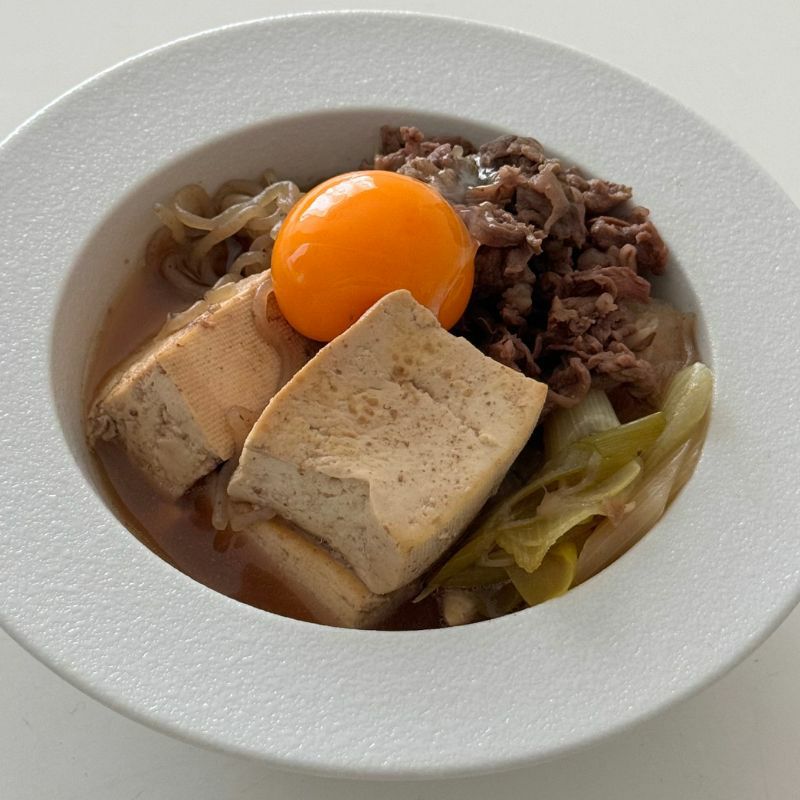 有田焼 白いスープパスタリムボウル 18cm スノー｜おしゃれな食器M苦楽園｜