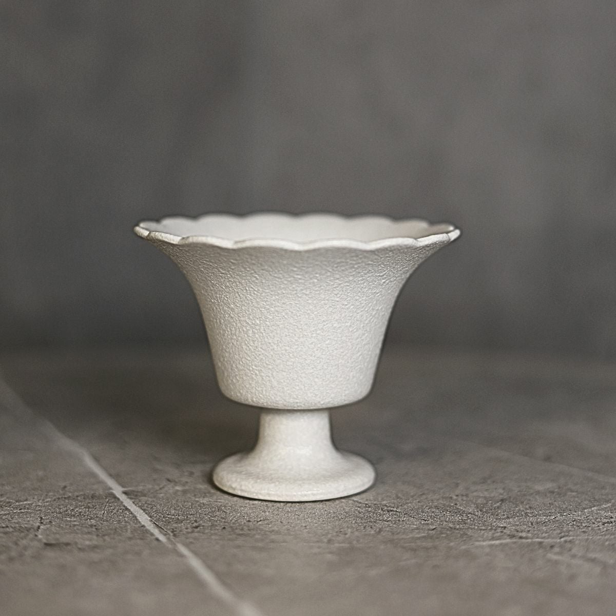 ベルフラワー高台 SHIRO 9.5cm｜M苦楽園｜おしゃれな食器通販サイト