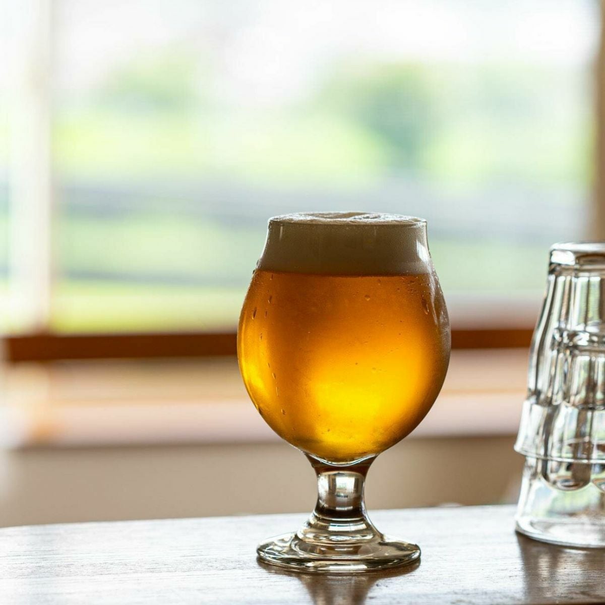 ガラス製　丸いビアグラス　14cm